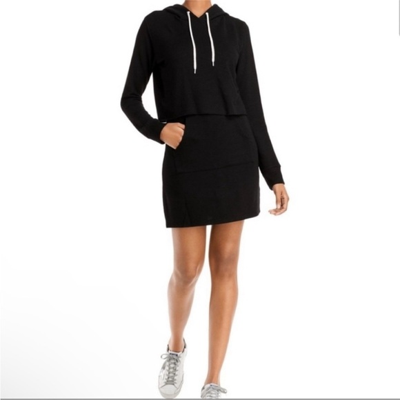 Monrow Dresses & Skirts - Monrow Double Layer Hoodie Dress Black M